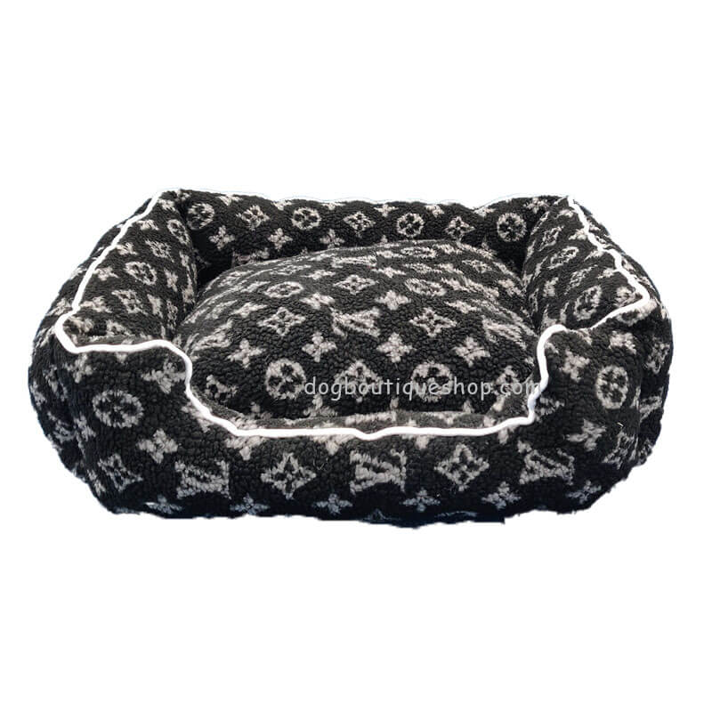 Louis Vuitton leather Dog bed, Luxury lv Dog Sofas for Large Small Puppy,  2023